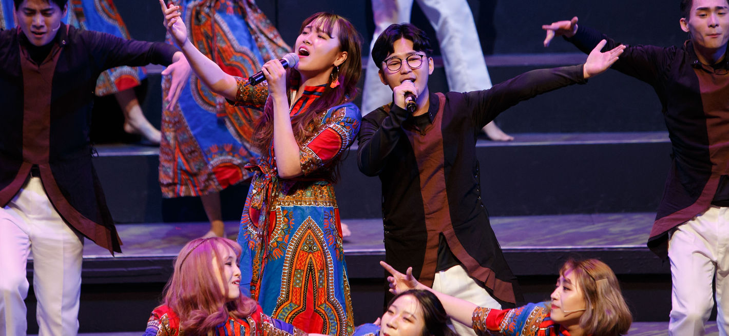 Show Choir Harmony, Republic of Korea © Nolte Photography