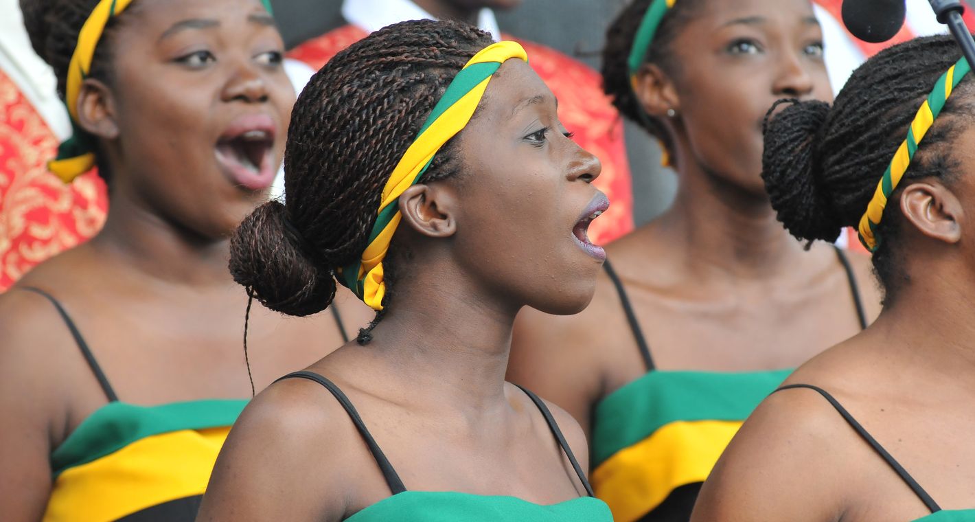 Jamaikanischer Chor singt