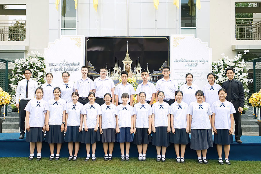Chulada Choir of Chulalongkorn University Demonstration Secondary School (Thailand)