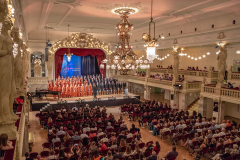 Rundfunk-Jugendchor Wernigerode performing at the Opening Concert © INTERKULTUR