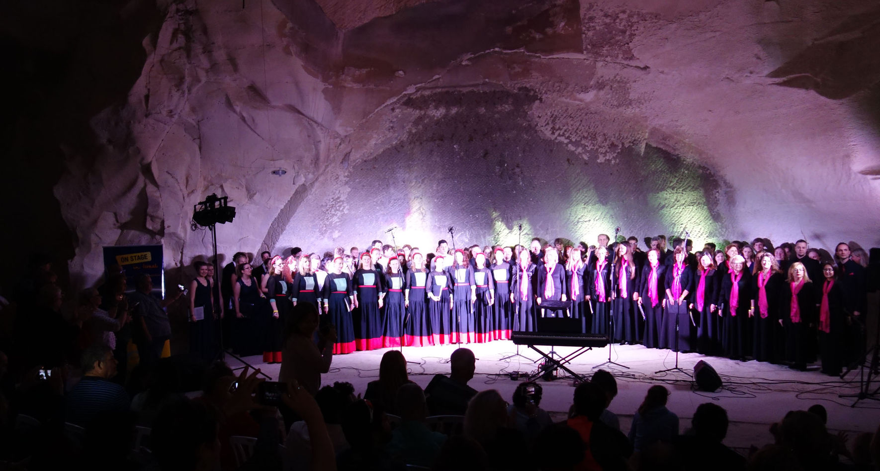 Closing Concert in the Bell Cave at Beit Guvrin-Maresha National Park  © INTERKULTUR