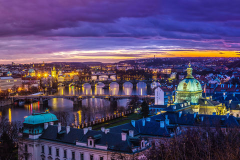 ON STAGE in Prague © Fotolia