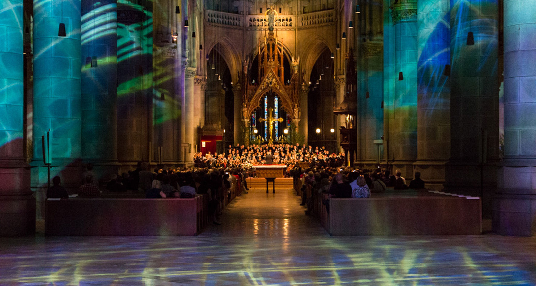 Opening Concert of the 5th Int. Anton Bruckner Choir Competition and Festival 2015 in the News Cathedral Linz (Mariendom) © INTERKULTUR