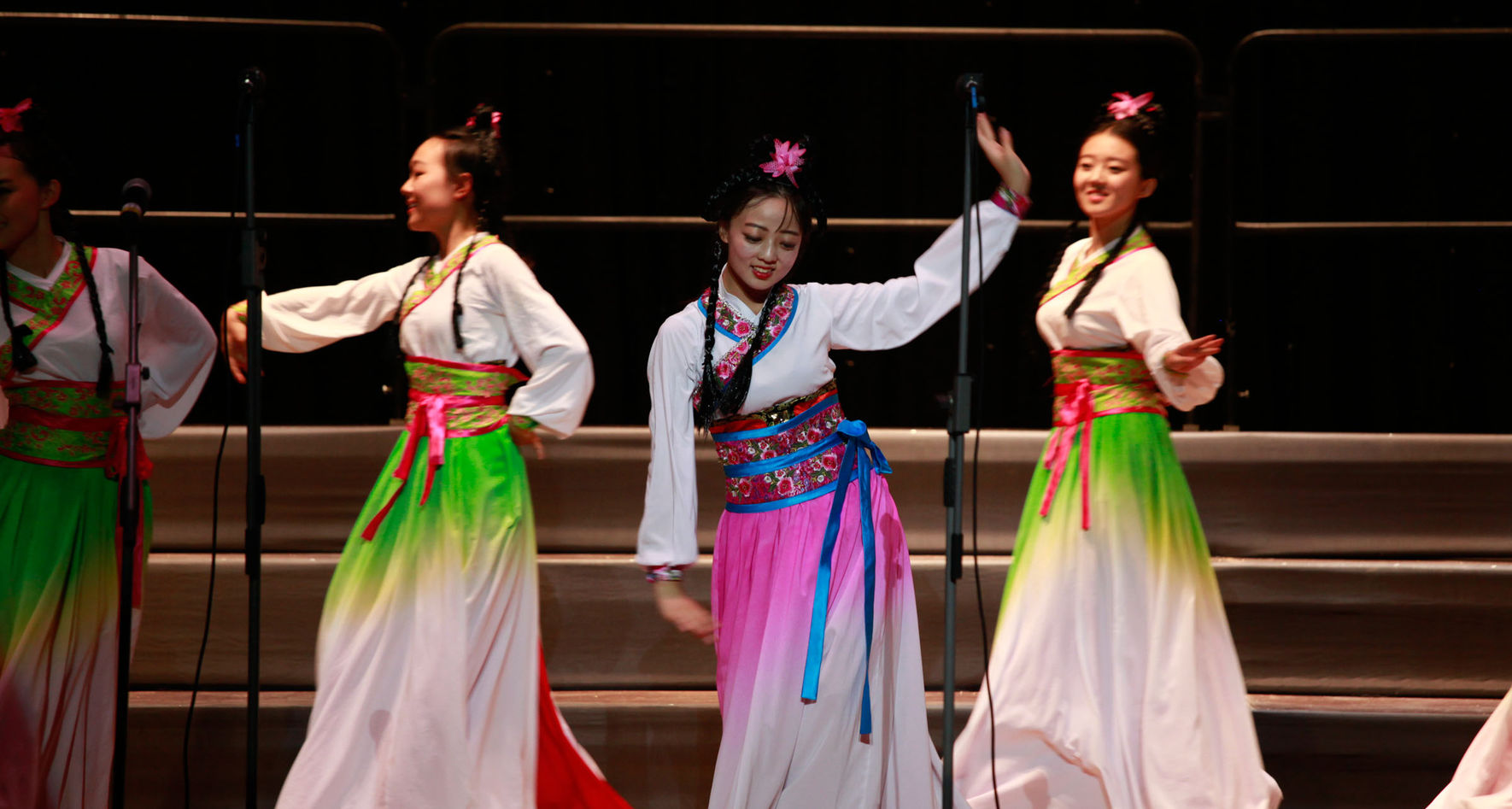 Student Choir of Nankai University, China © Studi43