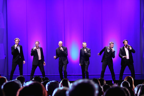 © Vocal Six performing on stage