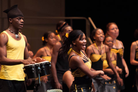 Choir from Africa performing on stage © Phil Didion