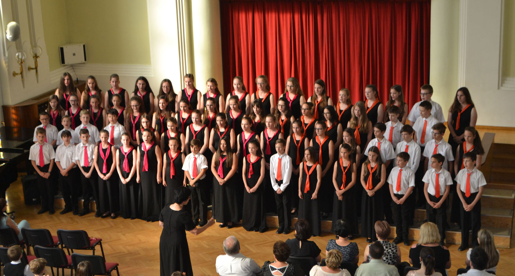 © Children's Choir of Calvinist Primary School Kecskemét, Hungary