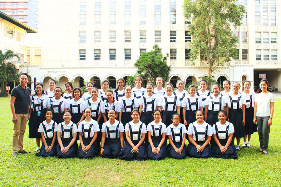 St.Scholastica's College High School Glee Club (Philippines)