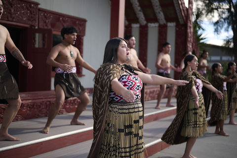Kapa Haka group at Rotowhio Marae