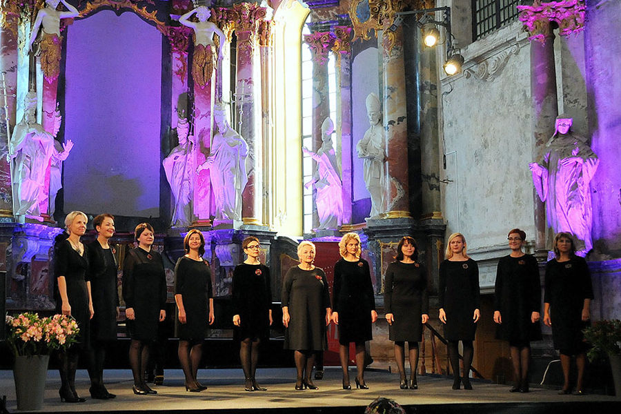 Ukmergės Kultūros centro moterų vokalinis ansamblis "Cantilena" (Lithuania) | Festival