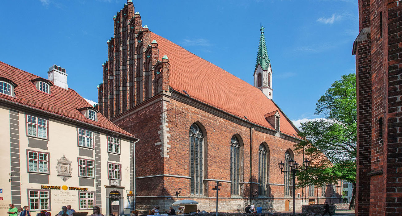 St. John's Church outside ©f64