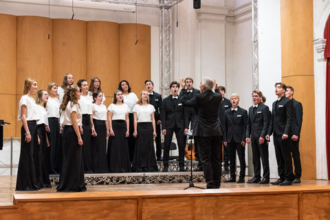 Bühnenauftritt von Vokalensemble incantanti, Schweiz © INTERKULTUR