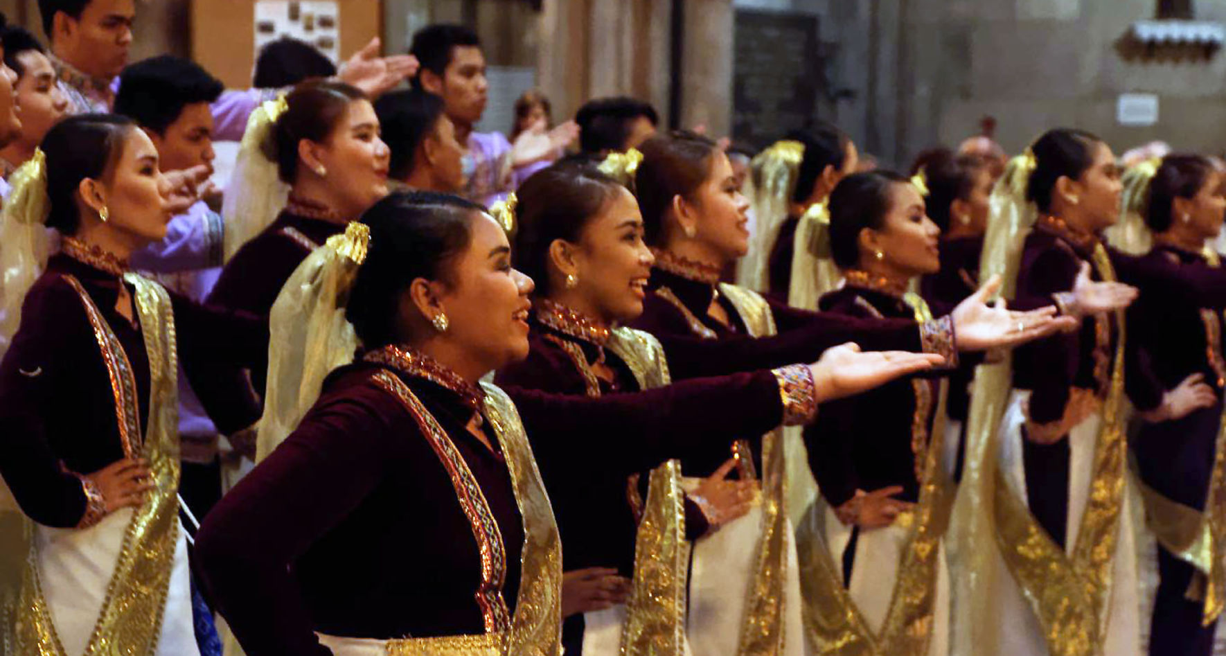 Coro Regina Coeli, Philippines © INTERKULTUR