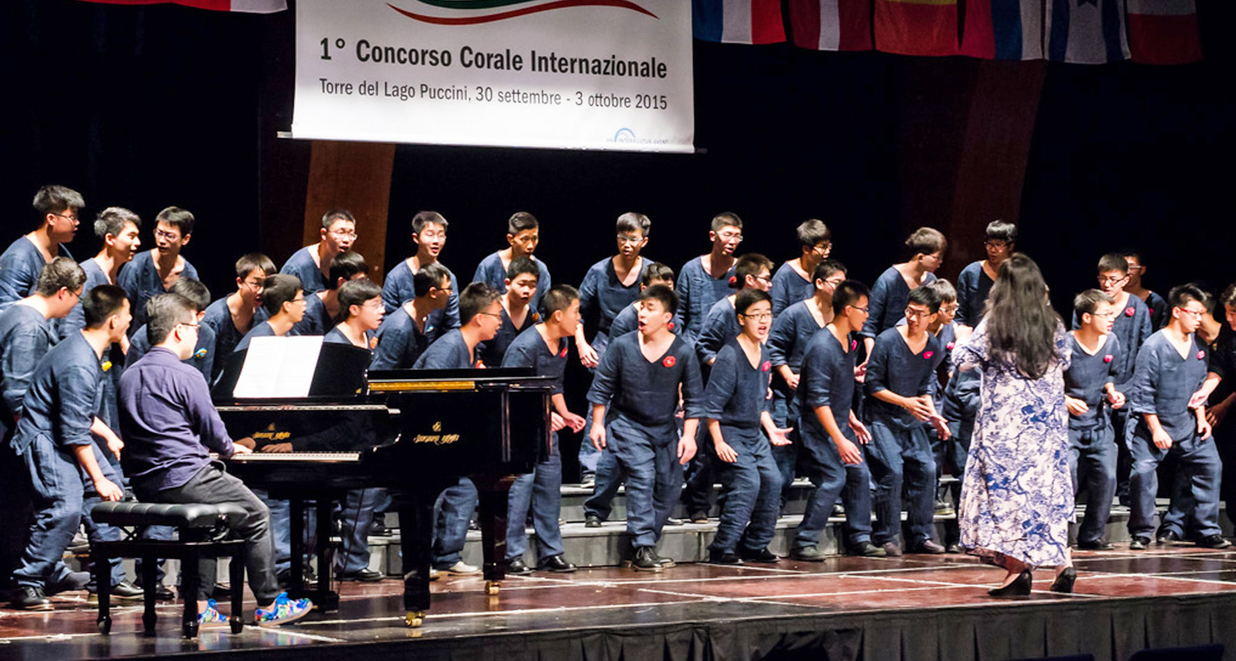 Shanghai YangjingF Haniggh School Men's Choir