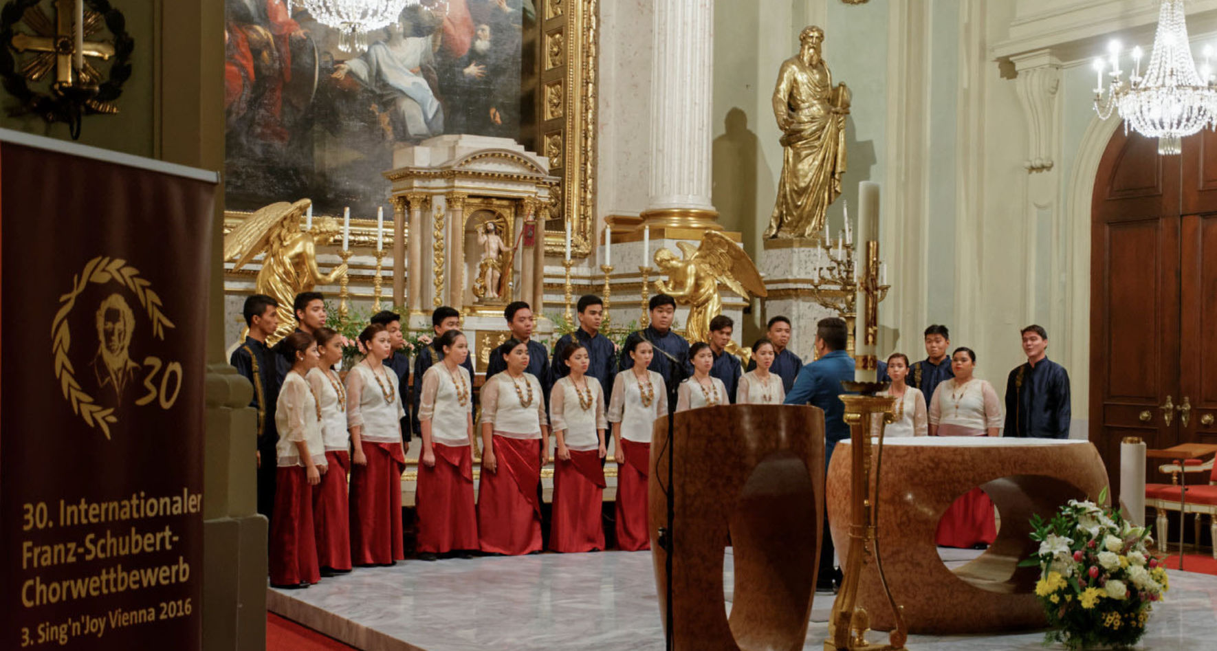 Coro Regina Coeli, Philippines © INTERKULTUR
