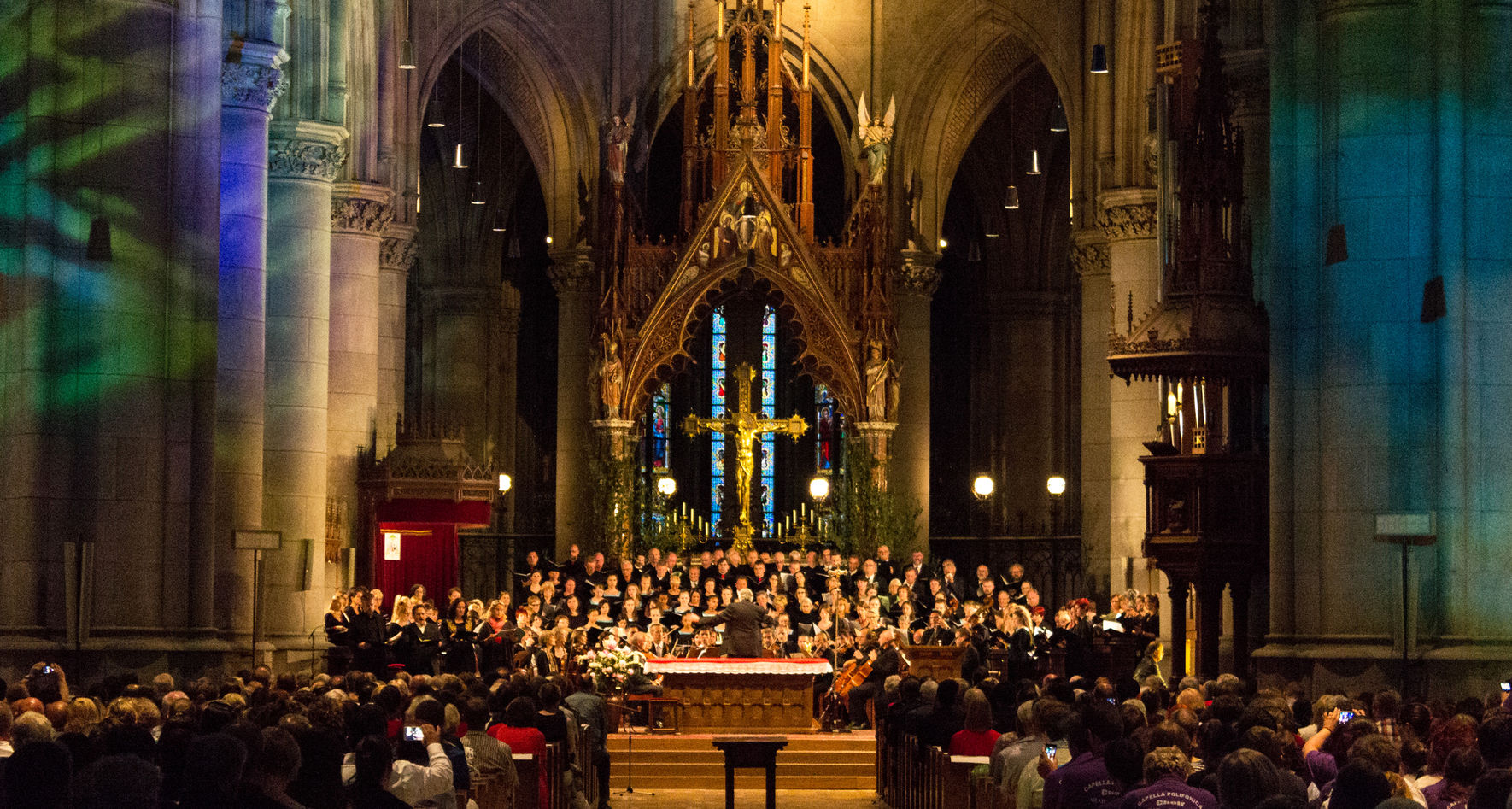 Opening Concert in the Mariendom Linz © INTERKULTUR
