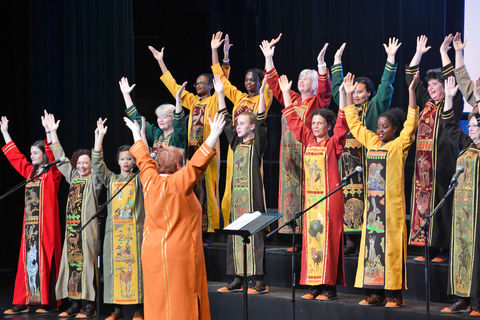 Singing choir © studi43