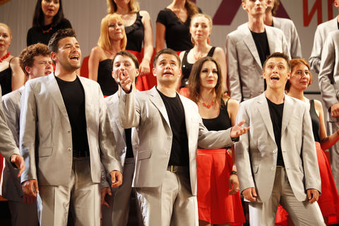 Performing choir © studi43