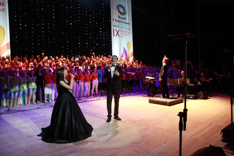 Great Celebration Concert with Festival Stage Choir © Studi43