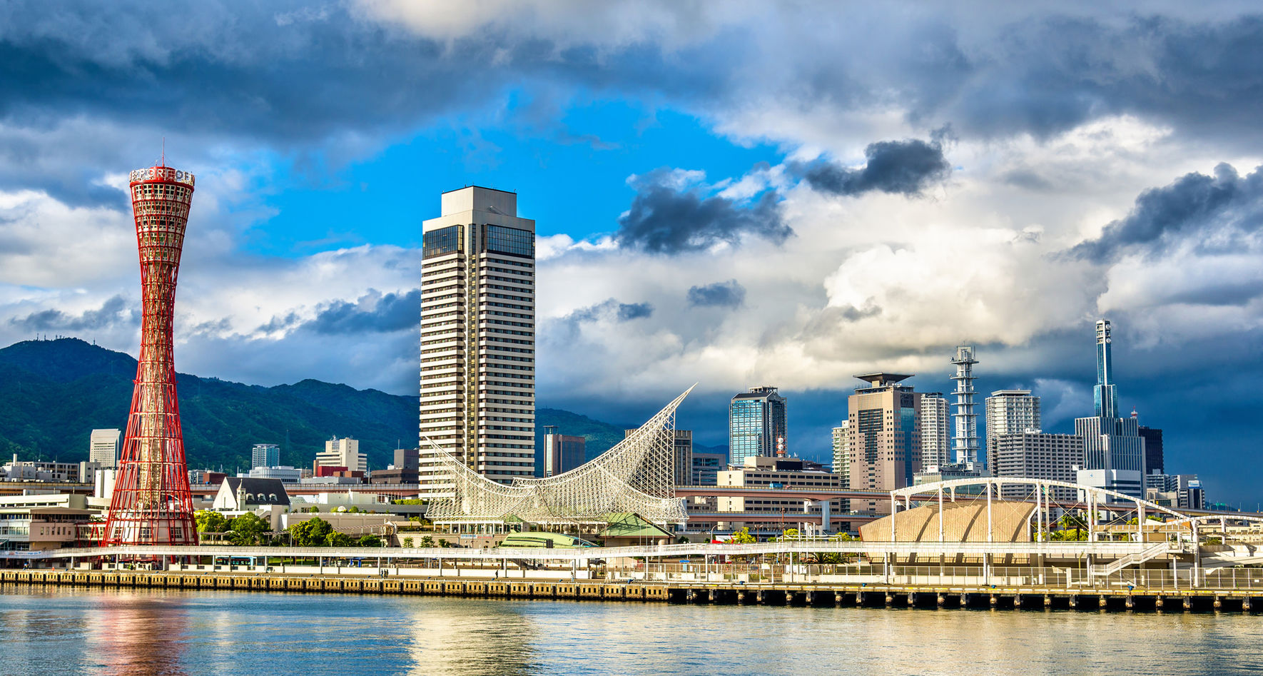Kobe, Japan © fotolia