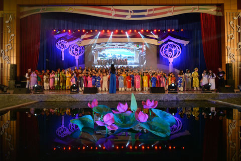 Opening Ceremony 2015 © Irvinne Redor