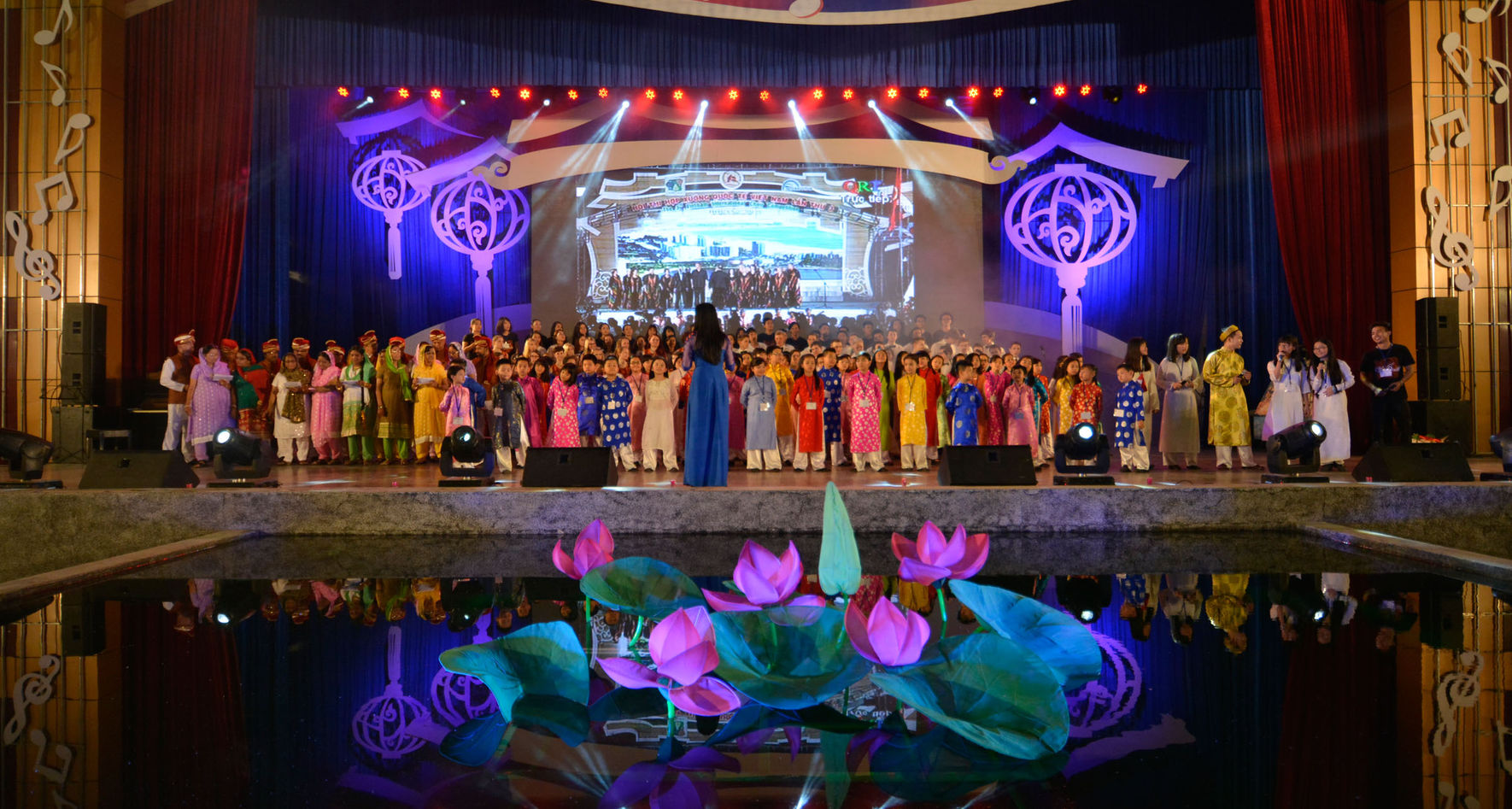 Opening Ceremony 2015 © Irvinne Redor